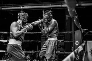Velada de boxeo en las instalaciones de Entrena en Barcelona