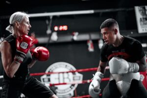 Gimnasio de boxeo en Barcelona con ring profesional en Poblenou - Entrena en Barcelona